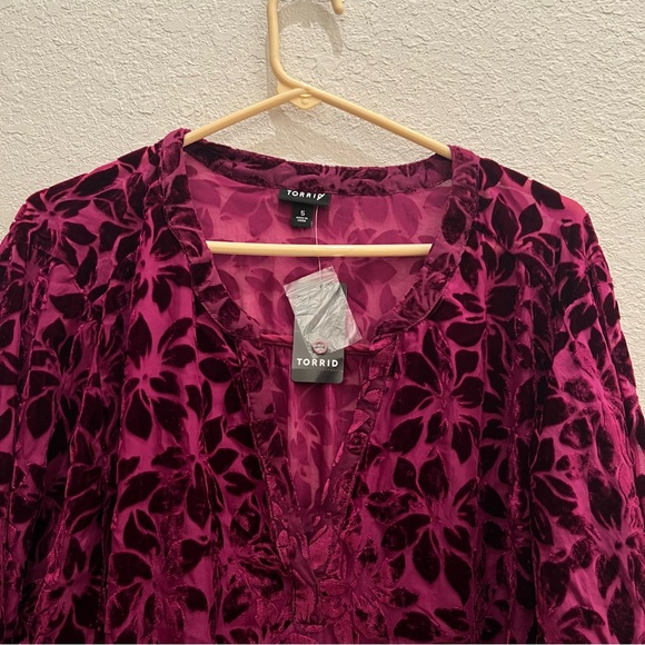 Torrid Velvet Tunic Top - Picture 2 of 5